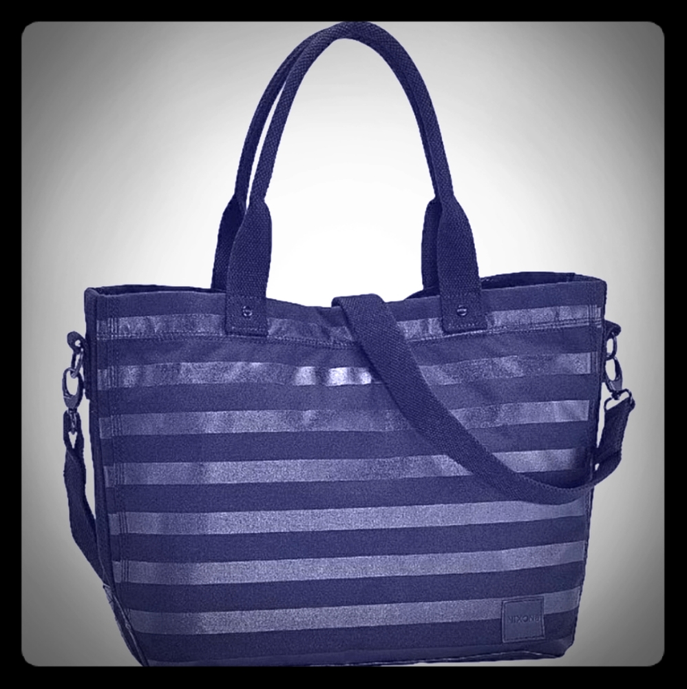 Nixon Tote Bag